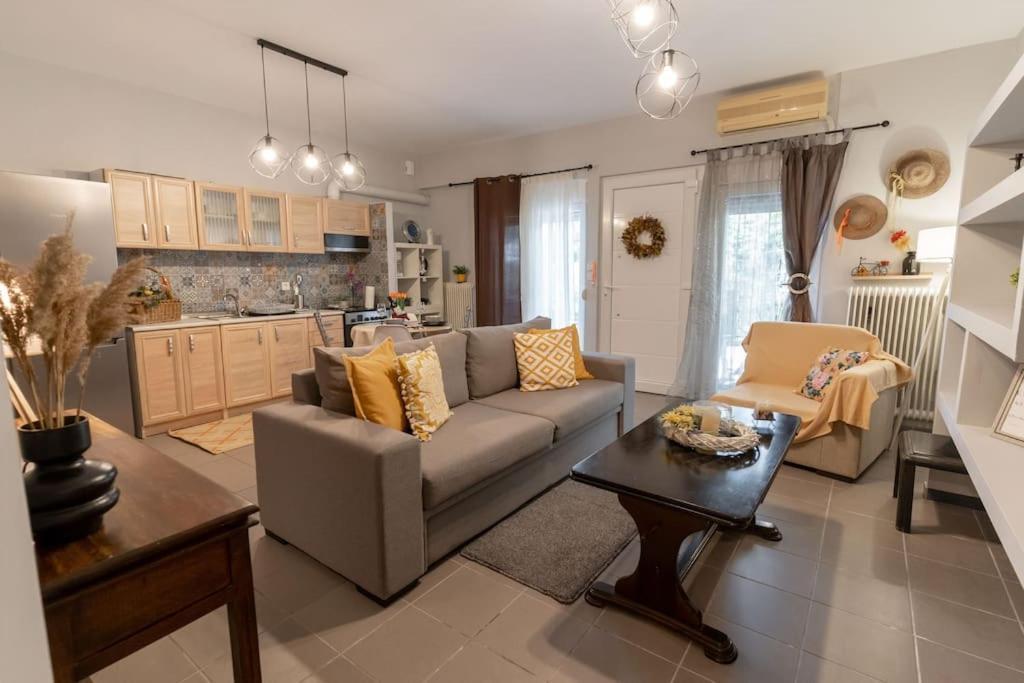 Elenis Cozy Apartment Лариса Экстерьер фото